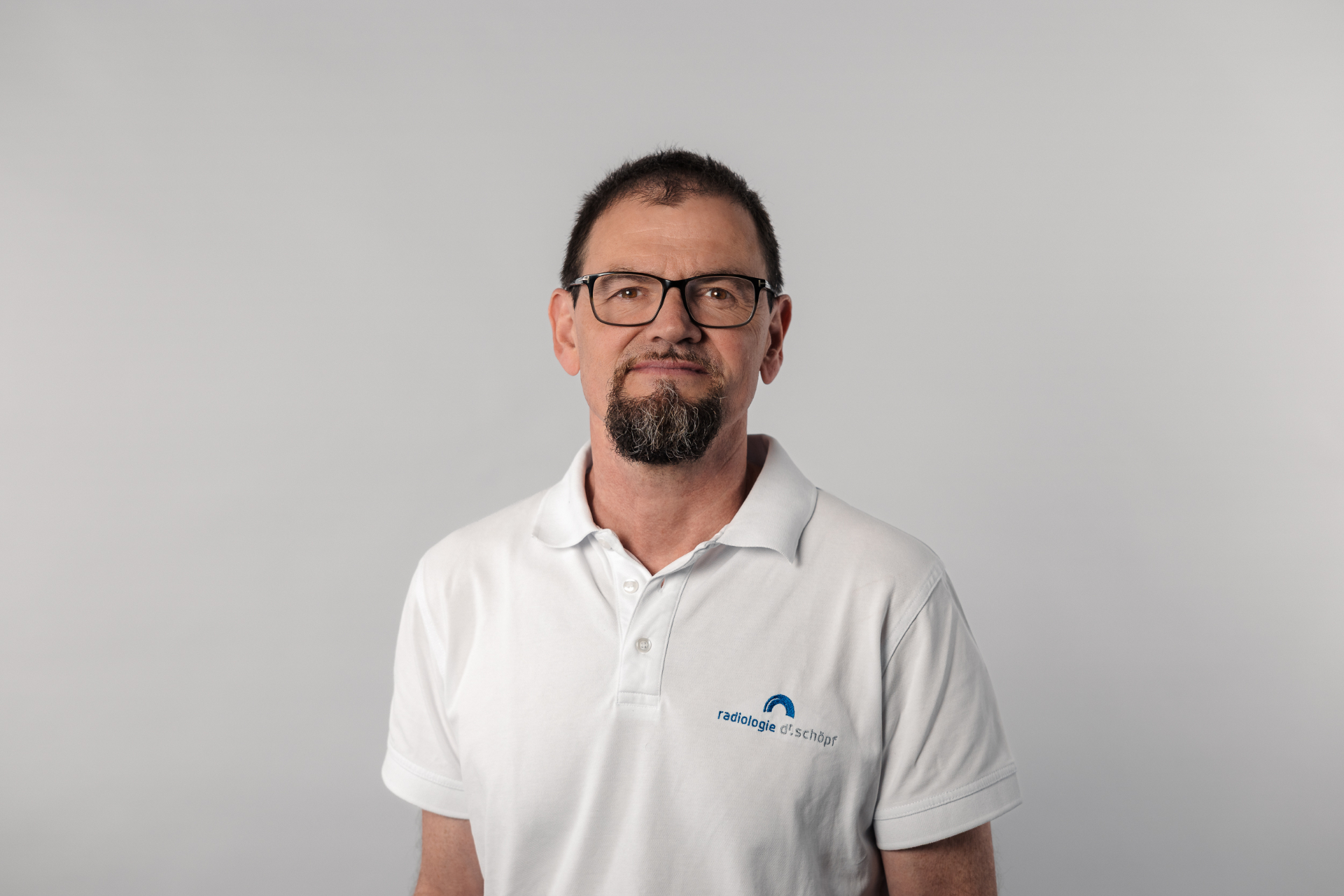 Porträtfoto Andreas Geiger – MR, CT, Mammografie, Röntgen in der Radiologie Dr. Daniel Schöpf